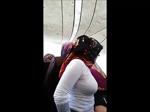 異人種間のコック配達男 エッチ 動画 女 ...